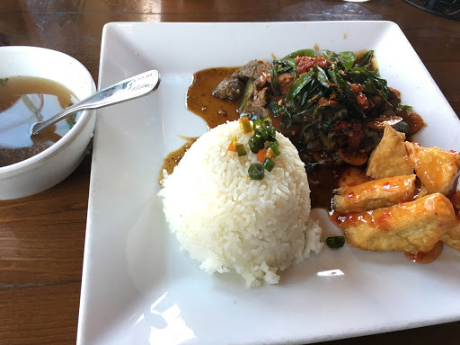 Asian Restaurant «Ketmoree Thai Restaurant and Bar», reviews and photos, 238 G St, Davis, CA 95616, USA