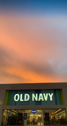 Clothing Store «Old Navy», reviews and photos, 2409 Taylor Park Dr, Reynoldsburg, OH 43068, USA