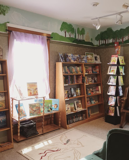 Book Store «Logos Bookstore», reviews and photos, 976 W Main St, Kent, OH 44240, USA