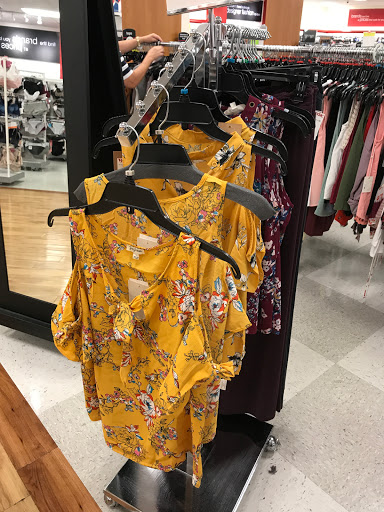 Department Store «T.J. Maxx», reviews and photos, 800 Cypress Gardens Blvd, Winter Haven, FL 33880, USA