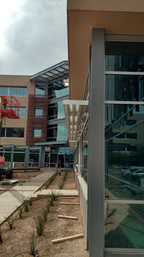 Shopping Mall «Papago Plaza Shopping Center», reviews and photos, 1408 N Scottsdale Rd, Scottsdale, AZ 85257, USA