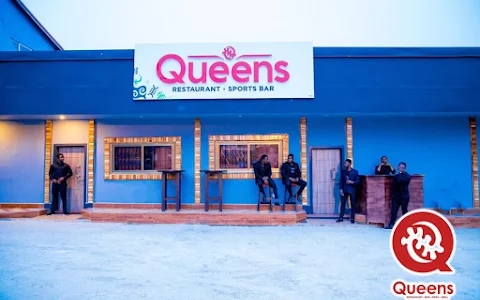 Queens Sports Bar & Restaurant image