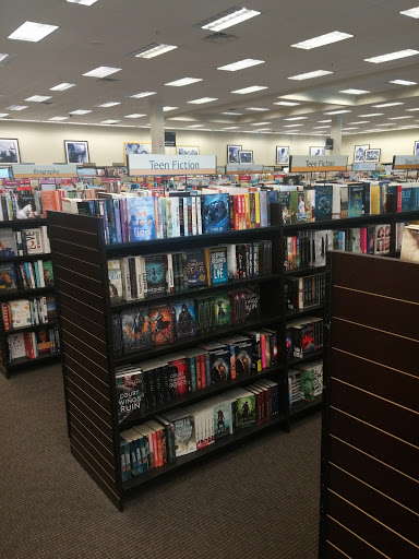 Book Store «Books-A-Million», reviews and photos, 6718 Charlotte Pike, Nashville, TN 37209, USA