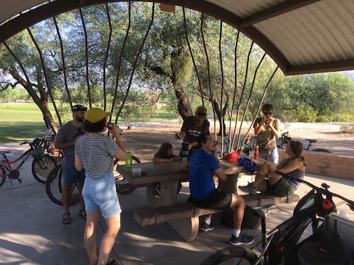 Bicycle Store «Bike Shop Hub», reviews and photos, 2801 N Flowing Wells Rd #101, Tucson, AZ 85705, USA