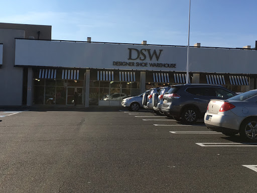 DSW Designer Shoe Warehouse, 3638 Welsh Rd, Willow Grove, PA 19090, USA, 