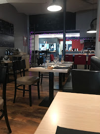 Atmosphère du Restaurant français Le Sale Gosse à La Roche-sur-Yon - n°2