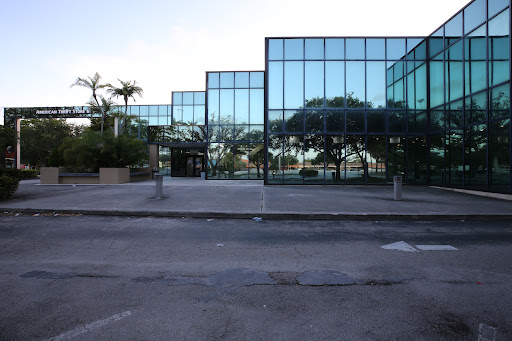 Thrift Store «American Thrift Store», reviews and photos, 5051 N University Dr, Lauderhill, FL 33351, USA