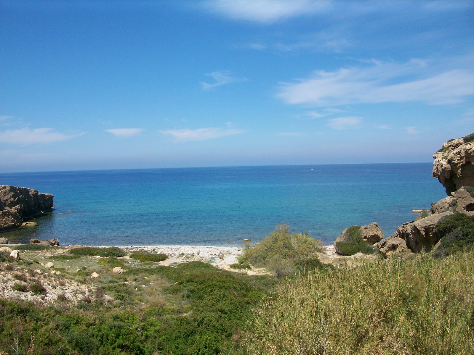Frido Beach'in fotoğrafı biraz temiz temizlik seviyesi ile