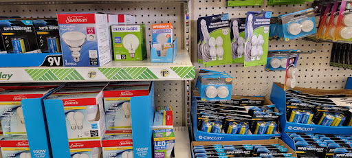 Dollar Store «Dollar Tree», reviews and photos, 8711 E Point Douglas Rd S Ste 112, Cottage Grove, MN 55016, USA