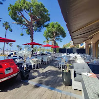 Atmosphère du Restaurant italien La Trattoria à Saint-Cyr-sur-Mer - n°14
