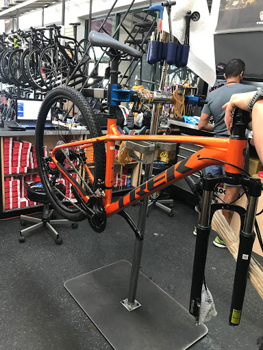 Bicycle Store «RB Cycles», reviews and photos, 11402 NW 41st St, Doral, FL 33178, USA