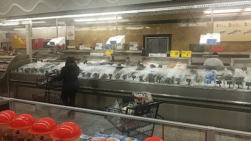 Grocery Store «Fresh Farms», reviews and photos, 20 S Milwaukee Ave, Wheeling, IL 60090, USA