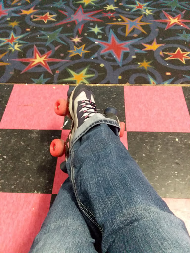 Amusement Center «High Roller Skating Center of La Crosse», reviews and photos, 3624 East Ave S, La Crosse, WI 54601, USA