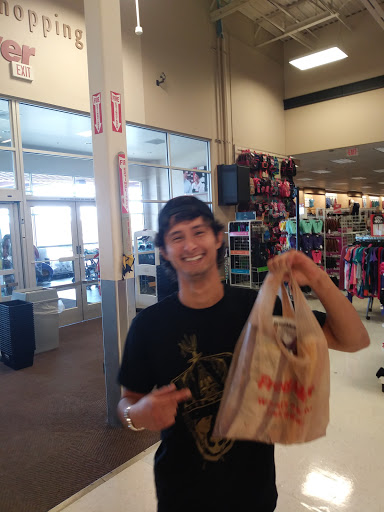 Grocery Store «Fred Meyer», reviews and photos, 51501 Columbia River Hwy, Scappoose, OR 97056, USA