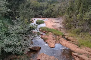 Barragem De Florestal image