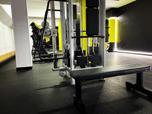BETiFIT GROS I GIMNASIO EN DONOSTIA en Donostia-San Sebastian, Guipúzcoa