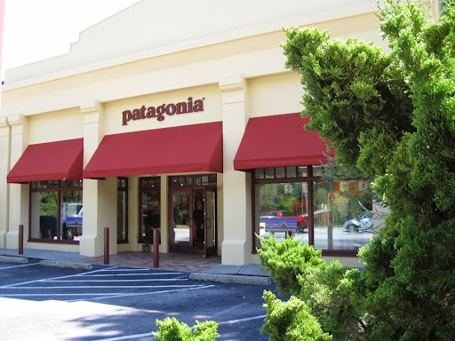 Patagonia Atlanta, 34 E Andrews Dr NW, Atlanta, GA 30305, USA, 