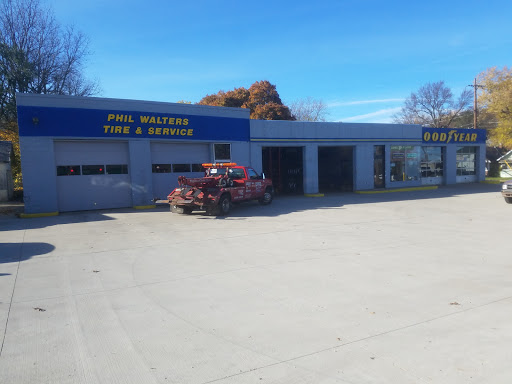 Auto Repair Shop «Phil Walters Tire & Service», reviews and photos, 915 Capital Ave NE, Battle Creek, MI 49017, USA