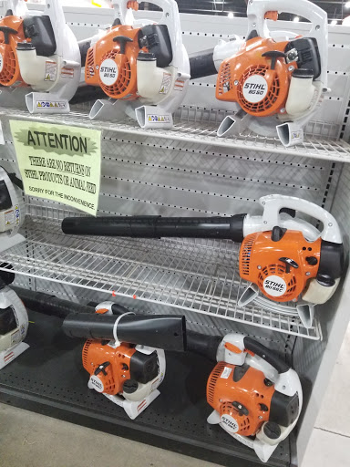 Sporting Goods Store «Big R of Homer Glen», reviews and photos, 15830 S Bell Rd, Homer Glen, IL 60491, USA