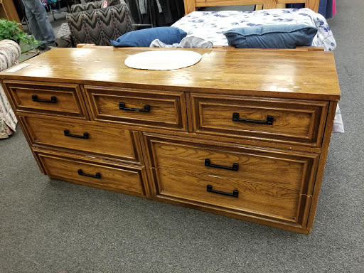 Thrift Store «Goodwill Retail Store & Donation Center», reviews and photos, 2495 Crain Hwy, Waldorf, MD 20601, USA