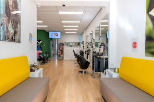 Hewi Hair and Beauty Salon