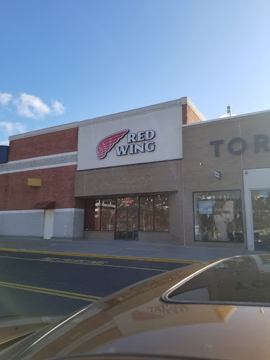 Shoe Store «Red Wing», reviews and photos, 2355 Central Park Ave, Yonkers, NY 10710, USA