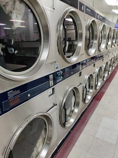 Laundromat «WarnerDale Coin Laundry», reviews and photos, 6058 Warner Ave, Huntington Beach, CA 92647, USA