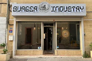 Burger industry image