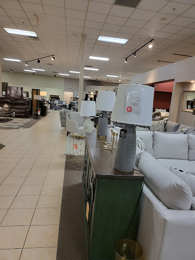 Furniture Store «Slumberland Furniture», reviews and photos, 1831 E Independence St, Springfield, MO 65804, USA