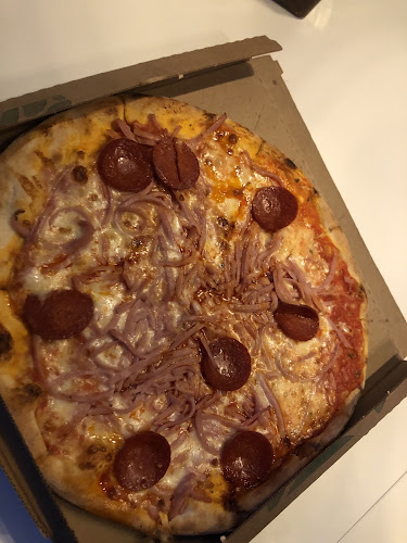 Anmeldelser af Venedig Pizza v/Halil Sarac i Hedehusene - Pizza