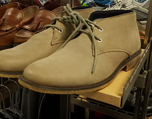 Thrift Store «Goodwill Industries of the Chesapeake, Inc.», reviews and photos, 3153 Solomons Island Rd, Edgewater, MD 21037, USA