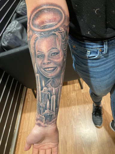 Explore mexican sleeve tattoo ideas, creative tattoo ideas in Sarasota, available at SEVEN SINS Tattoo Studio