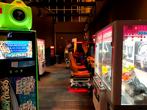 Movie Theater «Harkins Theatres Queen Creek 14», reviews and photos, 20481 E Rittenhouse Rd, Queen Creek, AZ 85142, USA