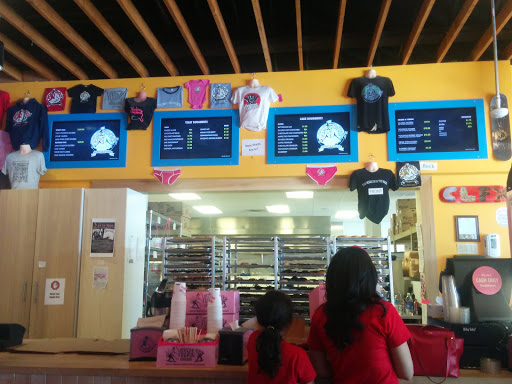Donut Shop «Voodoo Doughnut Mile High», reviews and photos, 1520 E Colfax Ave, Denver, CO 80218, USA