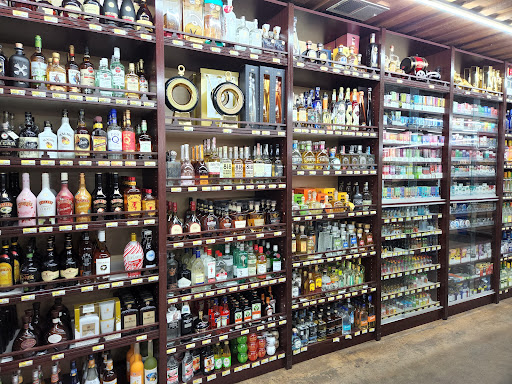 Grocery Store «Village Market», reviews and photos, 40869 Sierra Dr, Three Rivers, CA 93271, USA