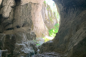Cave Rădeasa image