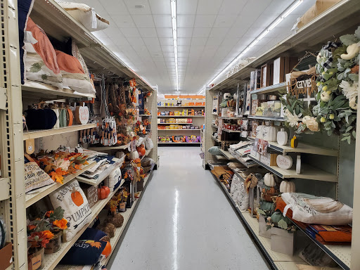 Discount Store «Big Lots», reviews and photos, 1731 Ritchie Station Ct, Capitol Heights, MD 20743, USA