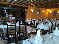 Atmosphère du Restaurant Le Clos Saint Jacques à Provins - n°7