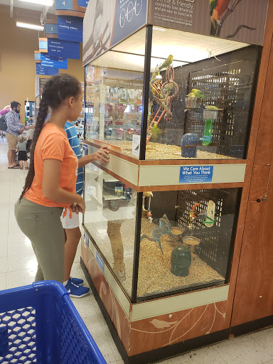 Pet Supply Store «PetSmart», reviews and photos, 2929 James Sanders Blvd f, Paducah, KY 42001, USA