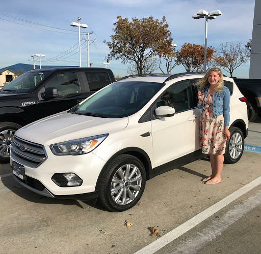 Used Car Dealer «Bill Utter Ford», reviews and photos, 4901 S Interstate 35 E, Denton, TX 76210, USA
