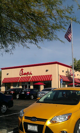 Fast Food Restaurant «Chick-fil-A», reviews and photos, 3001 W Agua Fria Fwy, Phoenix, AZ 85027, USA