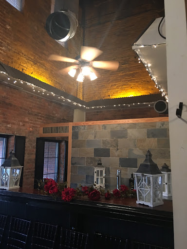 Wedding Venue «The Conservatory At Waterstone», reviews and photos, 4849 N Main St, Acworth, GA 30101, USA