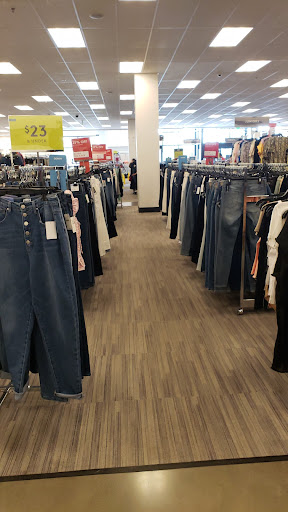 Department Store «Nordstrom Rack Station Park», reviews and photos, 380 Station Pkwy, Farmington, UT 84025, USA