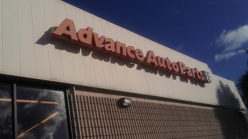 Auto Parts Store «Advance Auto Parts», reviews and photos, 286 W Hillsboro Blvd, Deerfield Beach, FL 33441, USA