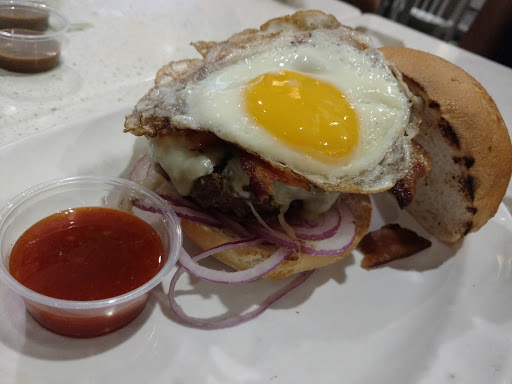 Shopping Mall «Westcliff Plaza», reviews and photos, 1000-1150 Irvine Ave, Newport Beach, CA 92660, USA