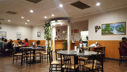 Pho Pioneer Restaurant - 17701 Pioneer Blvd, Artesia, CA 90701
