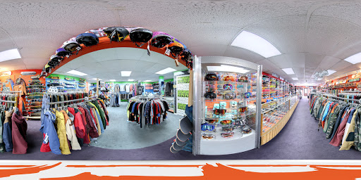 Skateboard Shop «Funtastik Skate and Snowboard Shop», reviews and photos, 18 W Main St, Mechanicsburg, PA 17055, USA