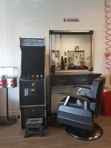 Barber Shop «Big Tyme Barber Shop», reviews and photos, 934 N Federal Hwy, Hollywood, FL 33020, USA