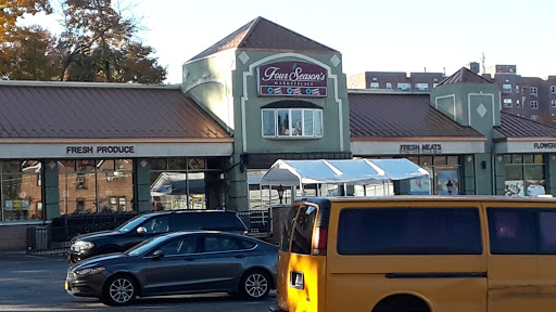 Grocery Store «C-Town Supermarkets», reviews and photos, 88 Croton Ave, Ossining, NY 10562, USA