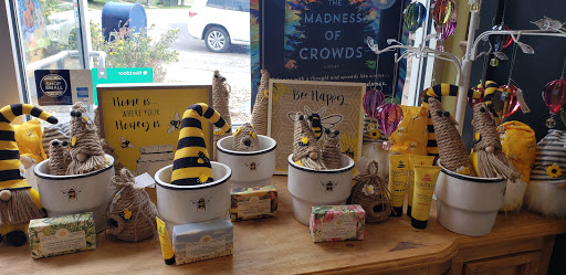 Book Store «Hearthfire Books of Evergreen», reviews and photos, 1254 Bergen Pkwy, Evergreen, CO 80439, USA